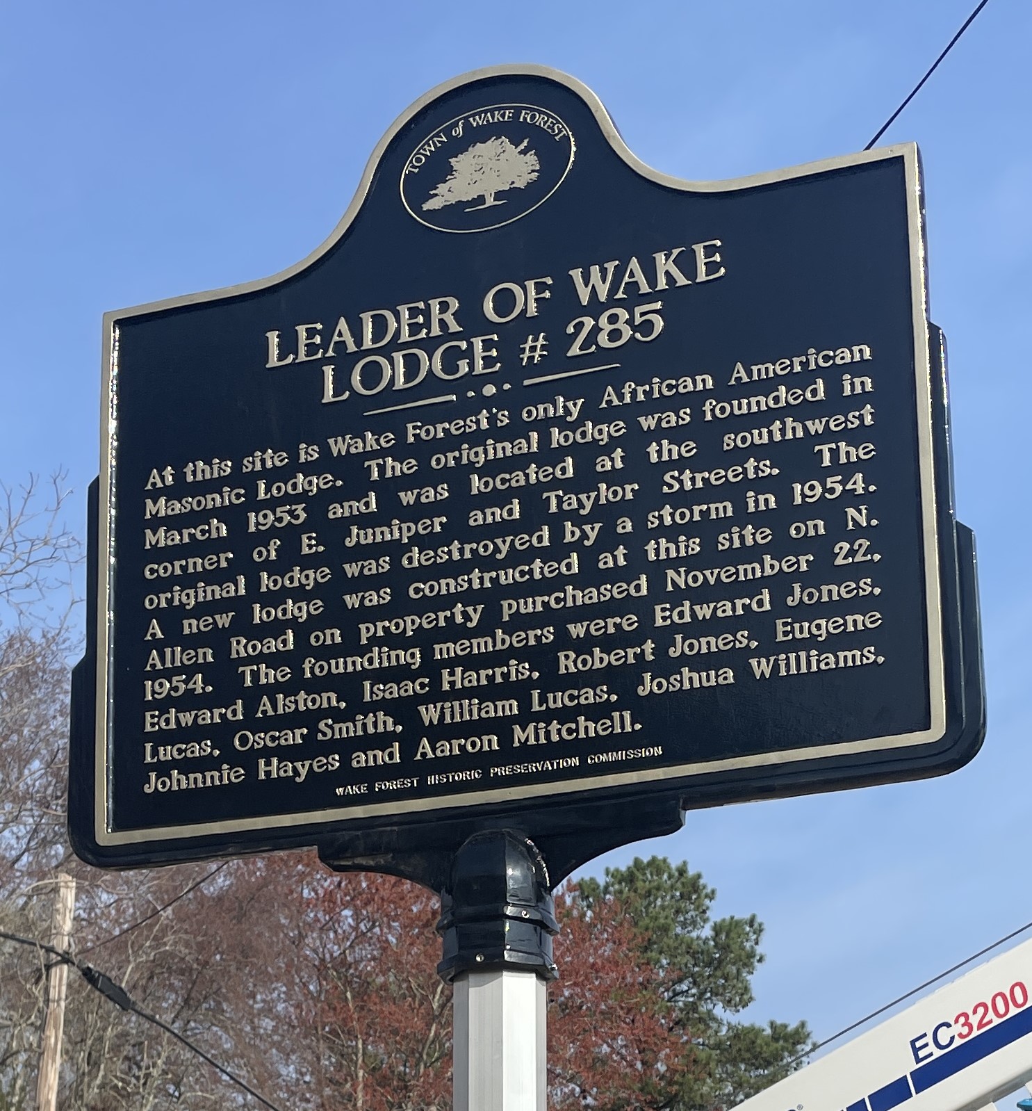 leader of wake lodge # 285 marker